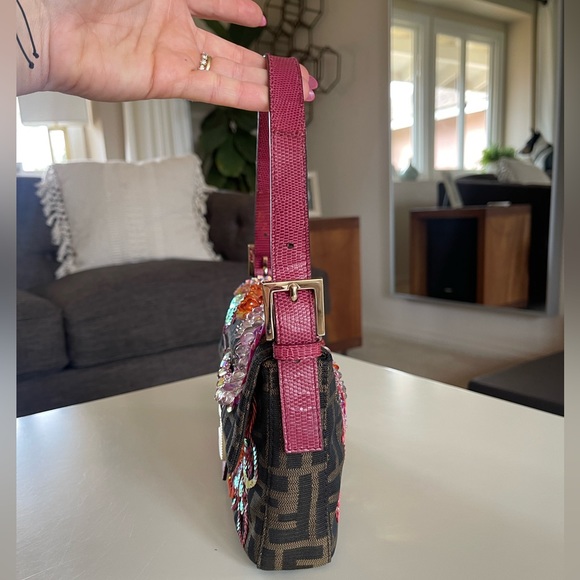 SOLD - Incredibly Rare Vintage Fendi Beaded Sequin Swirl Zucca Baguette - Picture 7 of 17